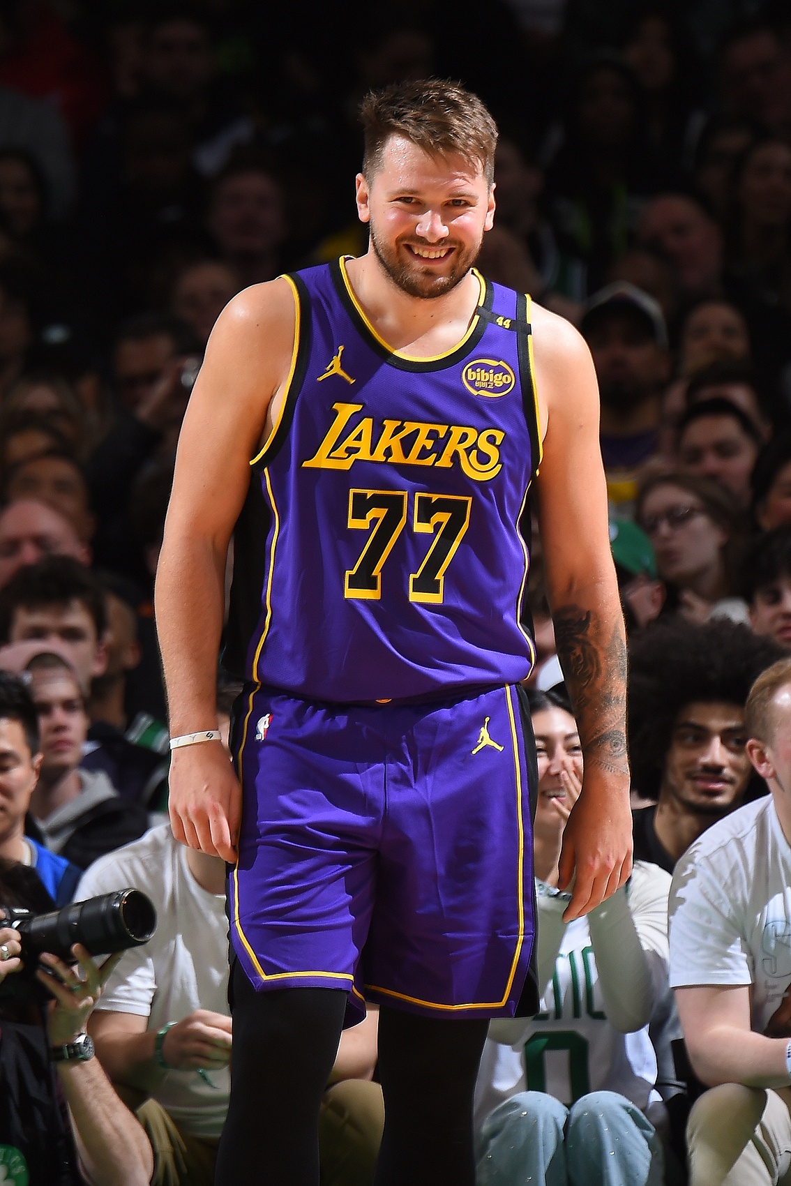 大錢！湖人可以在27年內與Doncic簽約3.23億 如果您等待1年 則可以簽署4.18億次5年